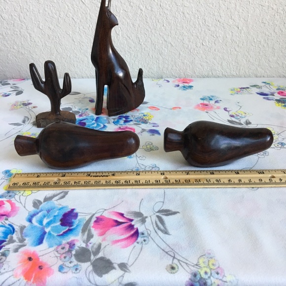 Southwest Ironwood wooden Coyote Cactus and Chile - Picture 4 of 6